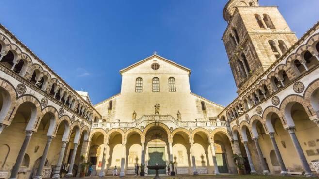 Design & History Suite Salerno Exterior foto